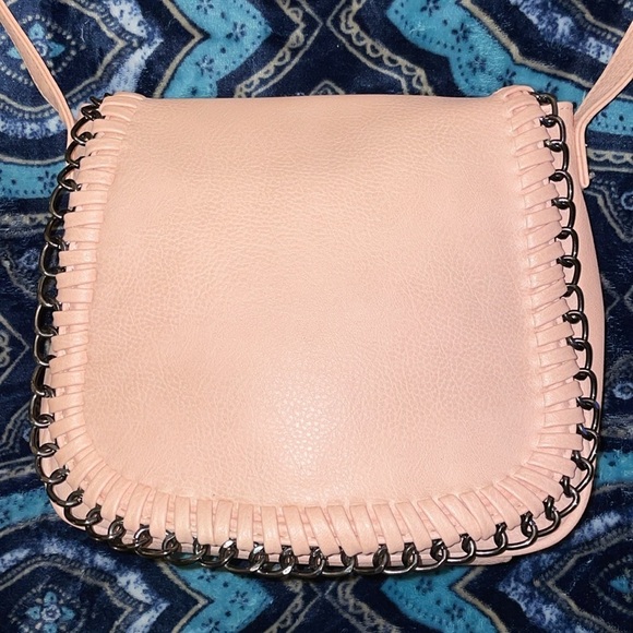 torrid Handbags - Torrid NWOT pink shoulder purse​​